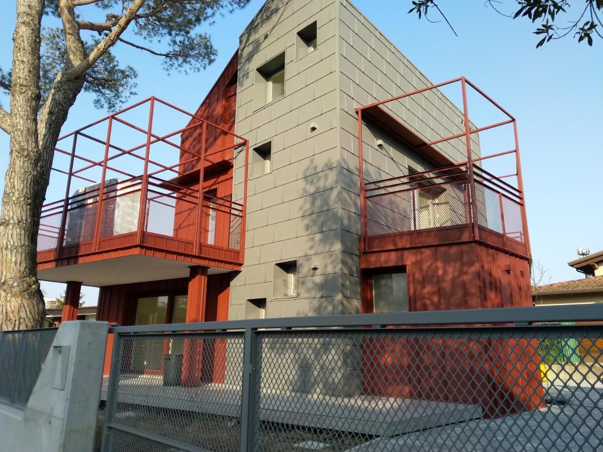 Villa Cisa Con Yacuzzi Lignano Sabbiadoro Dış mekan fotoğraf