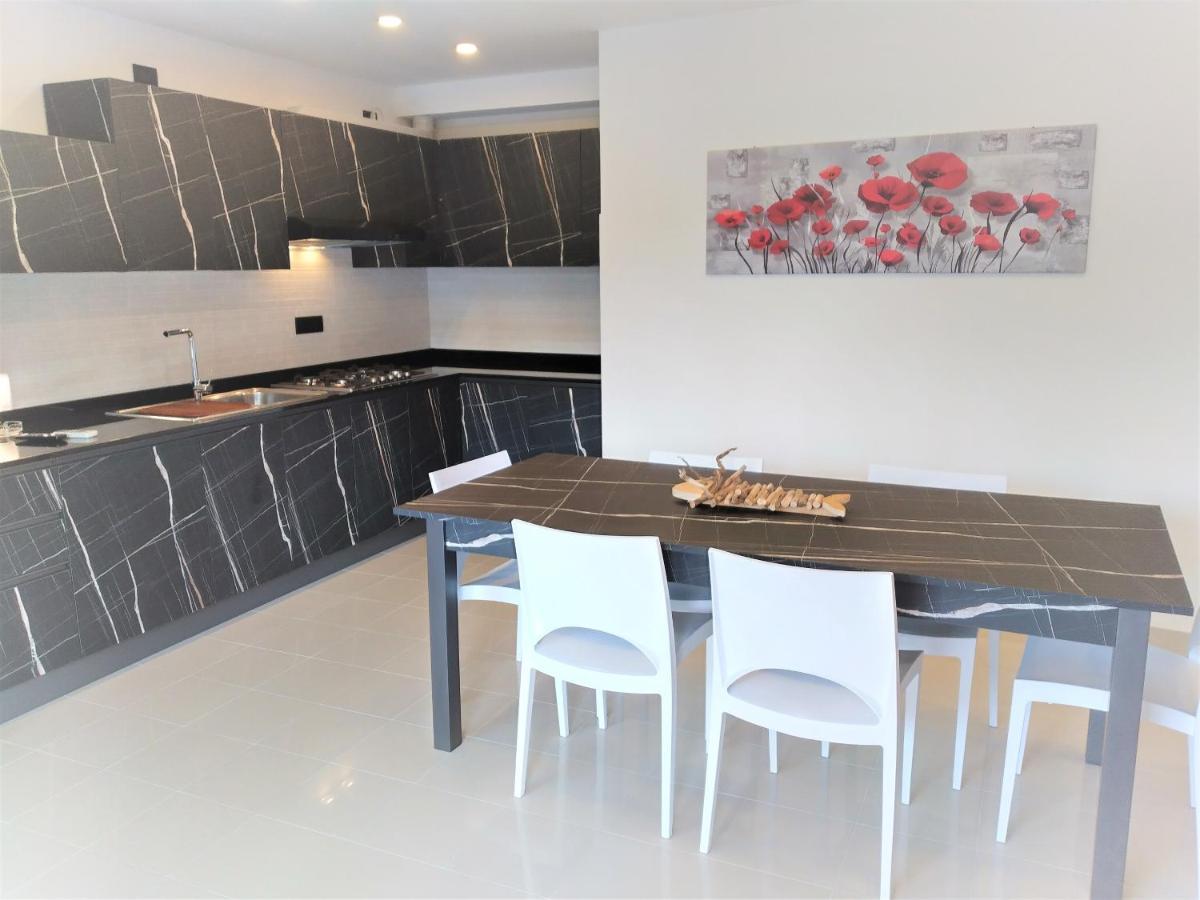 Villa Cisa Con Yacuzzi Lignano Sabbiadoro Dış mekan fotoğraf