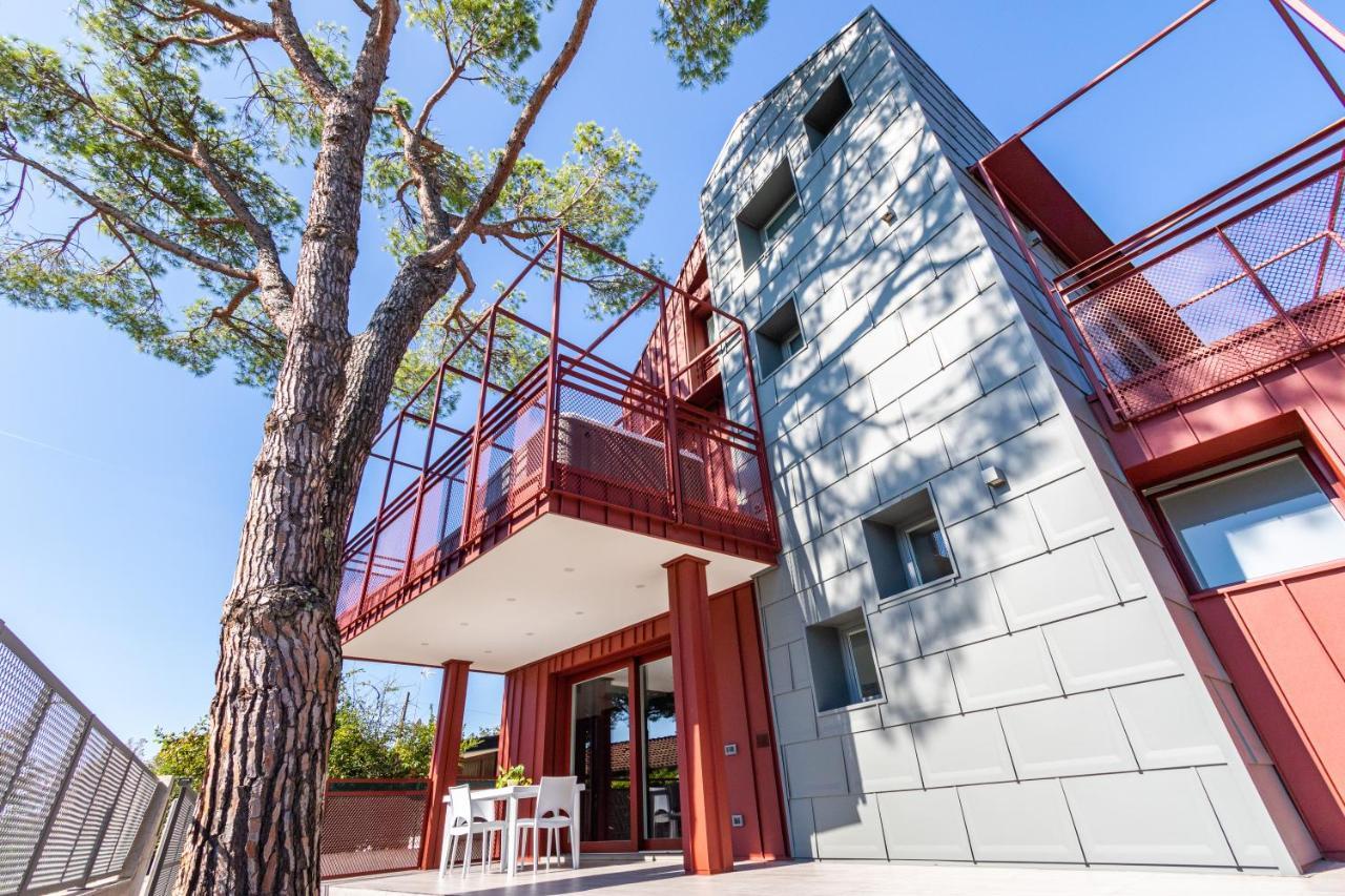 Villa Cisa Con Yacuzzi Lignano Sabbiadoro Dış mekan fotoğraf