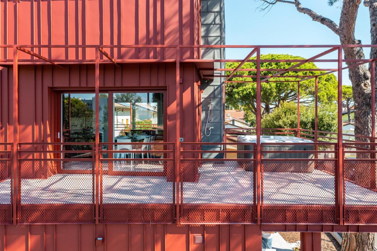 Villa Cisa Con Yacuzzi Lignano Sabbiadoro Dış mekan fotoğraf
